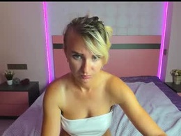 Screen Grab from merymidnight
