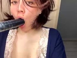 Screen Grab from messigirlzz