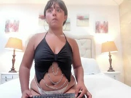 Screen Grab from mia_dulce08