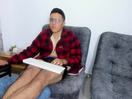 Screen Grab from mia_eduard69