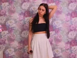 Screen Grab from mia_khal1ff