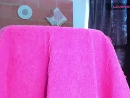 Screen Grab from mia_lovea