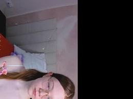 Screen Grab from mia_yuri