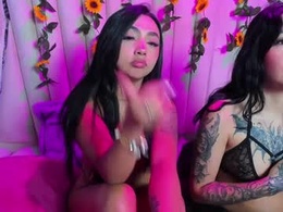 Screen Grab from mia_zoegirl