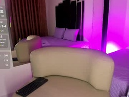 Screen Grab from miaa_foxx03