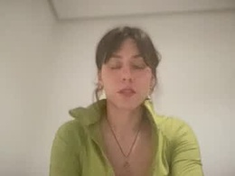 Screen Grab from miaam0033