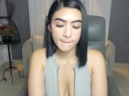 Screen Grab from miafoxvg