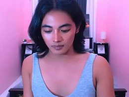 Screen Grab from miamoreamara69