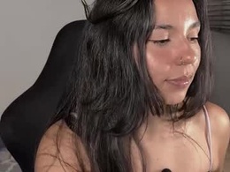 Screen Grab from miauumiau