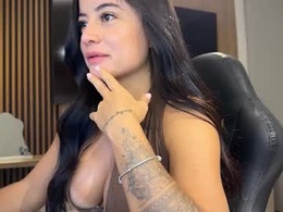 Screen Grab from miavega1