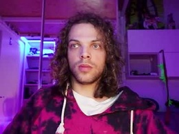 Screen Grab from michelestuard