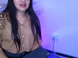Screen Grab from michellnight_