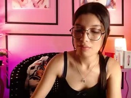 Screen Grab from miiakitty