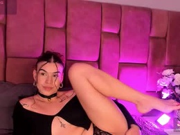 Screen Grab from miissrousee