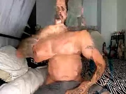 Screen Grab from mikehole25