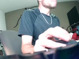 Screen Grab from miklouel79