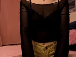 Screen Grab from mila_luxe