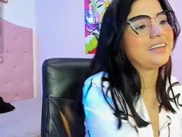 Screen Grab from mila_quin