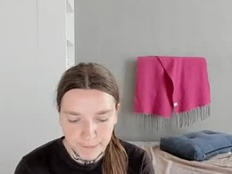 Screen Grab from milamoll673