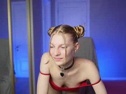 Screen Grab from milana_4uu