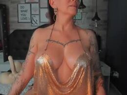 Screen Grab from milfgabrielle_