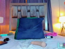 Screen Grab from milfhorny_69