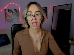 Screen Grab from milki_wey