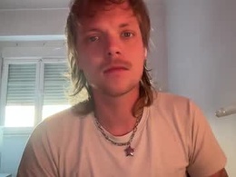 Screen Grab from milkymitch