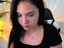 Screen Grab from milu_tp