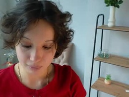 Screen Grab from miola_gechi