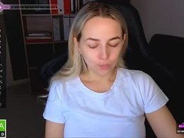 Screen Grab from mira_mermayd