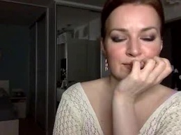 Screen Grab from miraluxe