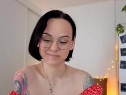 Screen Grab from miraskyy