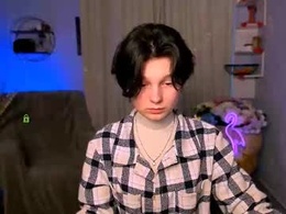 Screen Grab from mirginia_lovely