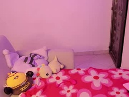 Screen Grab from misa___amane