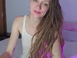 Screen Grab from miss_lanalion