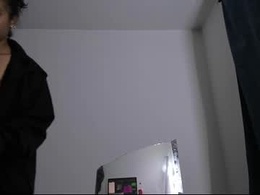 Screen Grab from miss_sparkle666