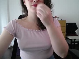 Screen Grab from missivana777