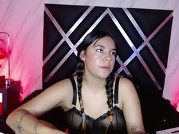 Screen Grab from misslexy_