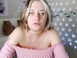 Screen Grab from missmelons_