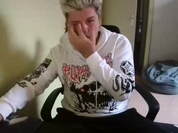 Screen Grab from mistercoeur1