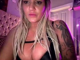 Screen Grab from mistressmala1