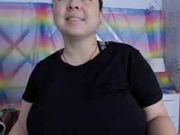 Screen Grab from molliebue1