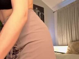 Screen Grab from molly_lissa