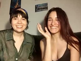 Screen Grab from molly_popp