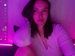 Screen Grab from molly_xlove