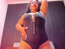 Screen Grab from mommy_huge_ass