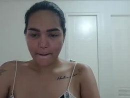 Screen Grab from monicaconde