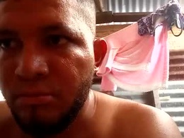 Screen Grab from monosqui13