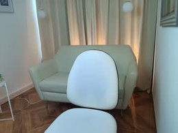 Screen Grab from moon_moet